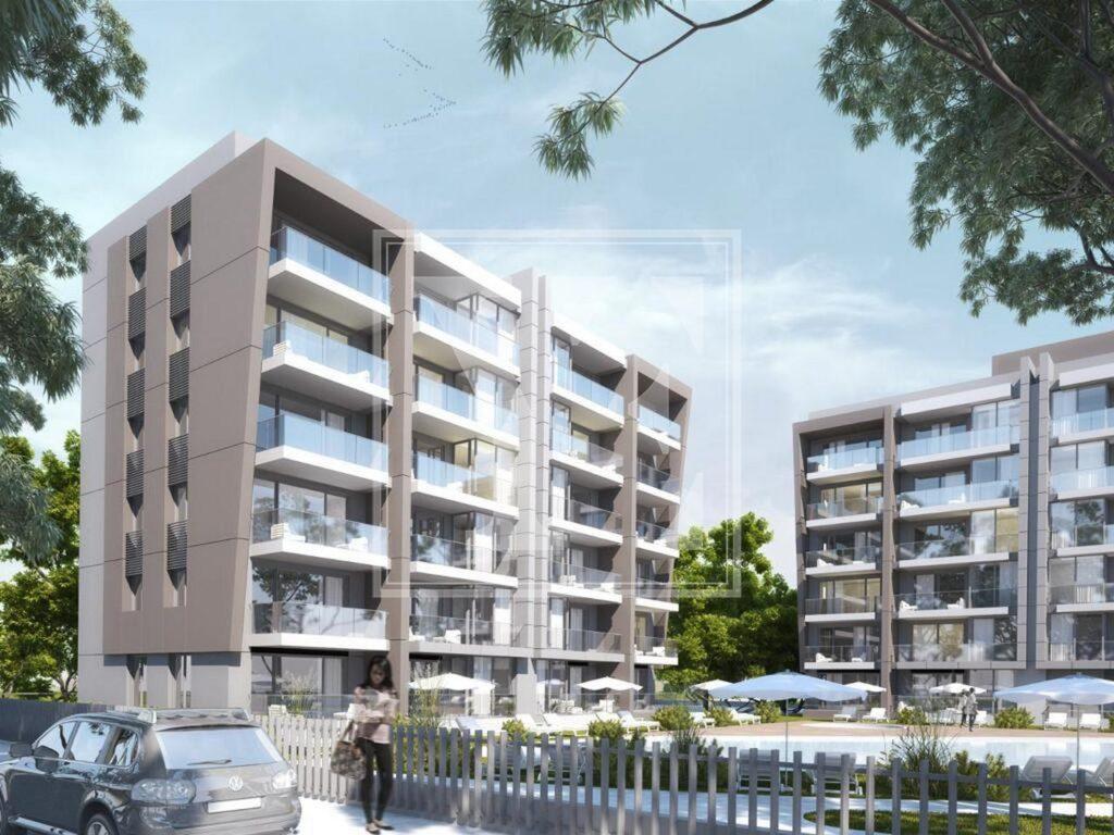 Schöne Wohnung 1+1 für Investitionen in der Gegend von Altıntaş