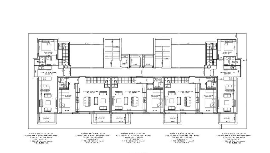 سقف دوبلکس زیبا 5+1 در منطقه Okurcalar، آلانیا