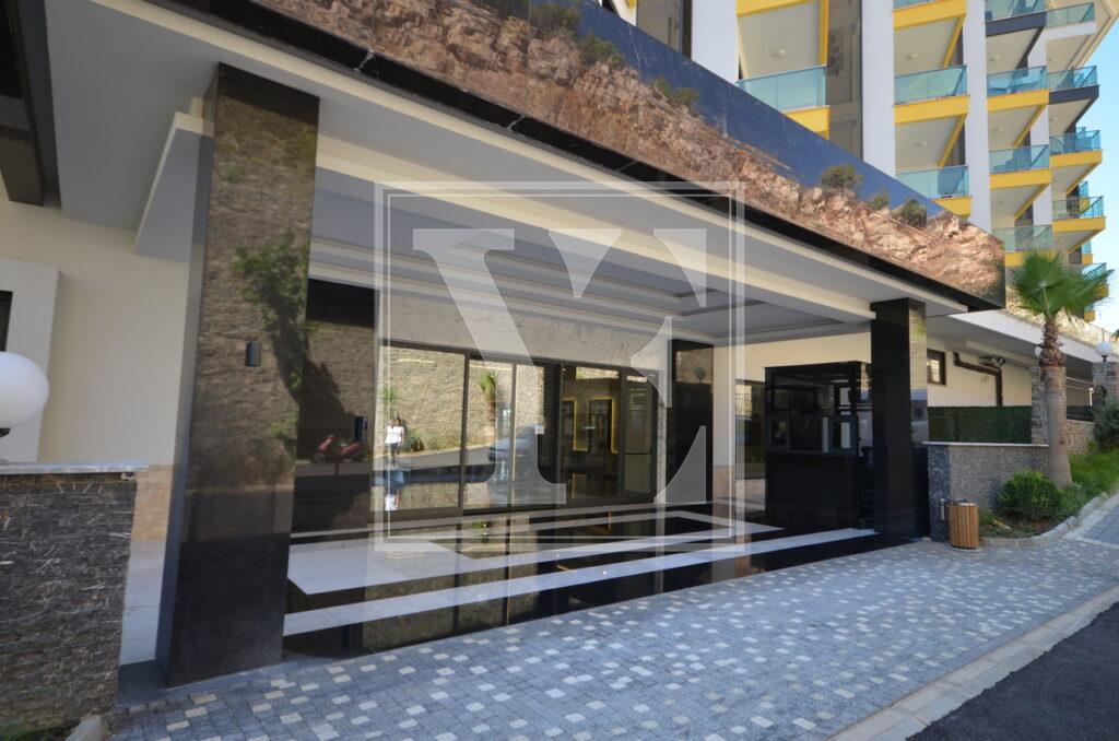 Beautiful 2+1 garden duplex in the area in Kargicak