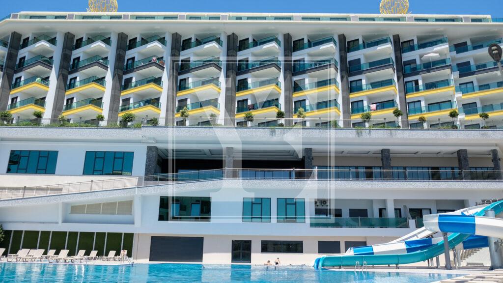 Beautiful 2+1 garden duplex in the area in Kargicak