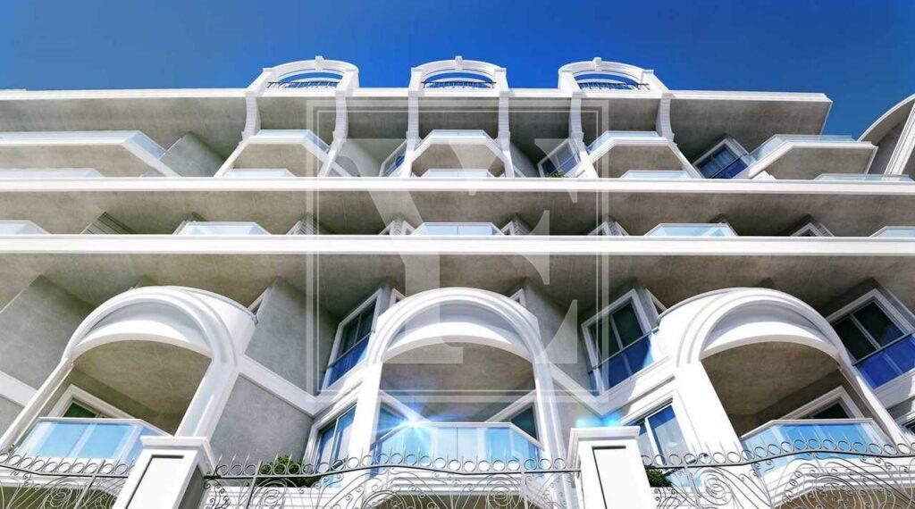 1+1 Elegant Apartment in the Center of Alanya